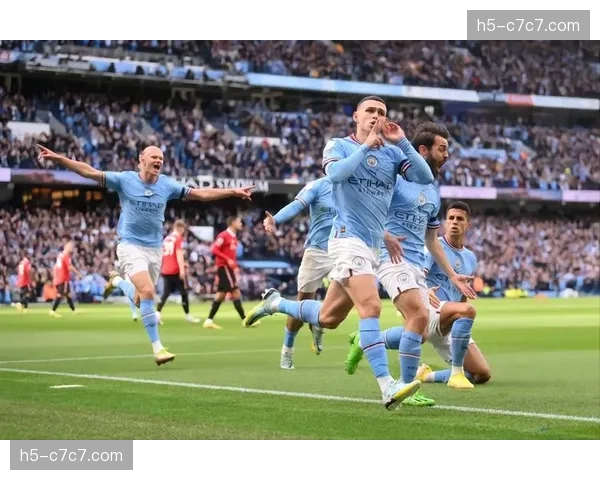 曼市德比前瞻：瓜迪奥拉与滕哈格的“无腰阵”实验再度对决